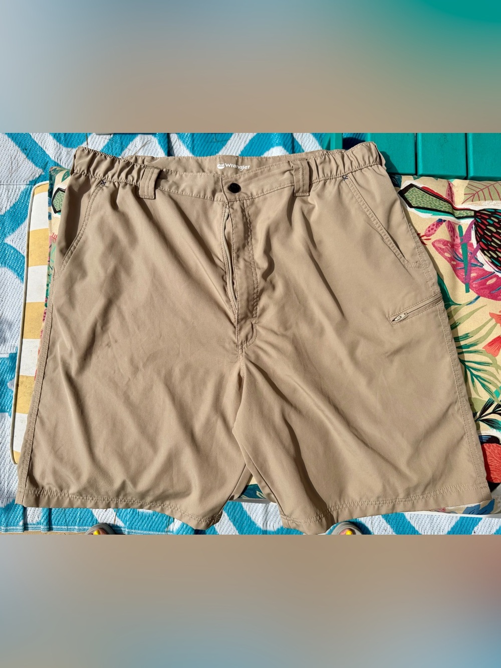 Wrangler Men's Outdoor Performance Side Elastic Utility Shorts size 42